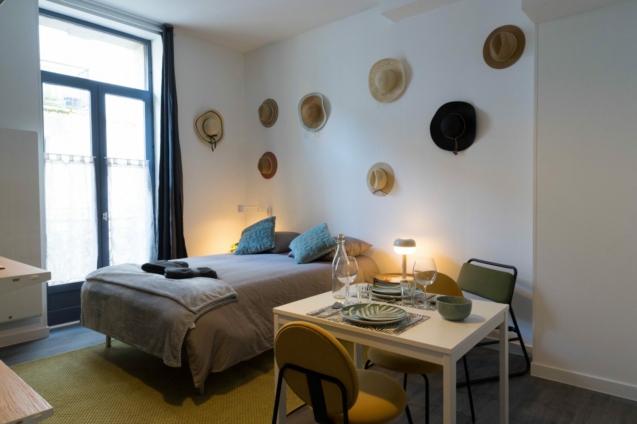AppartUnique Chez Sauge Location Meublé Vichy-3 w